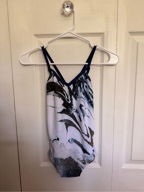 Luckyleo leotard